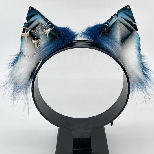 Blue Shark Ears (Pointed Fox Kit Shape)
