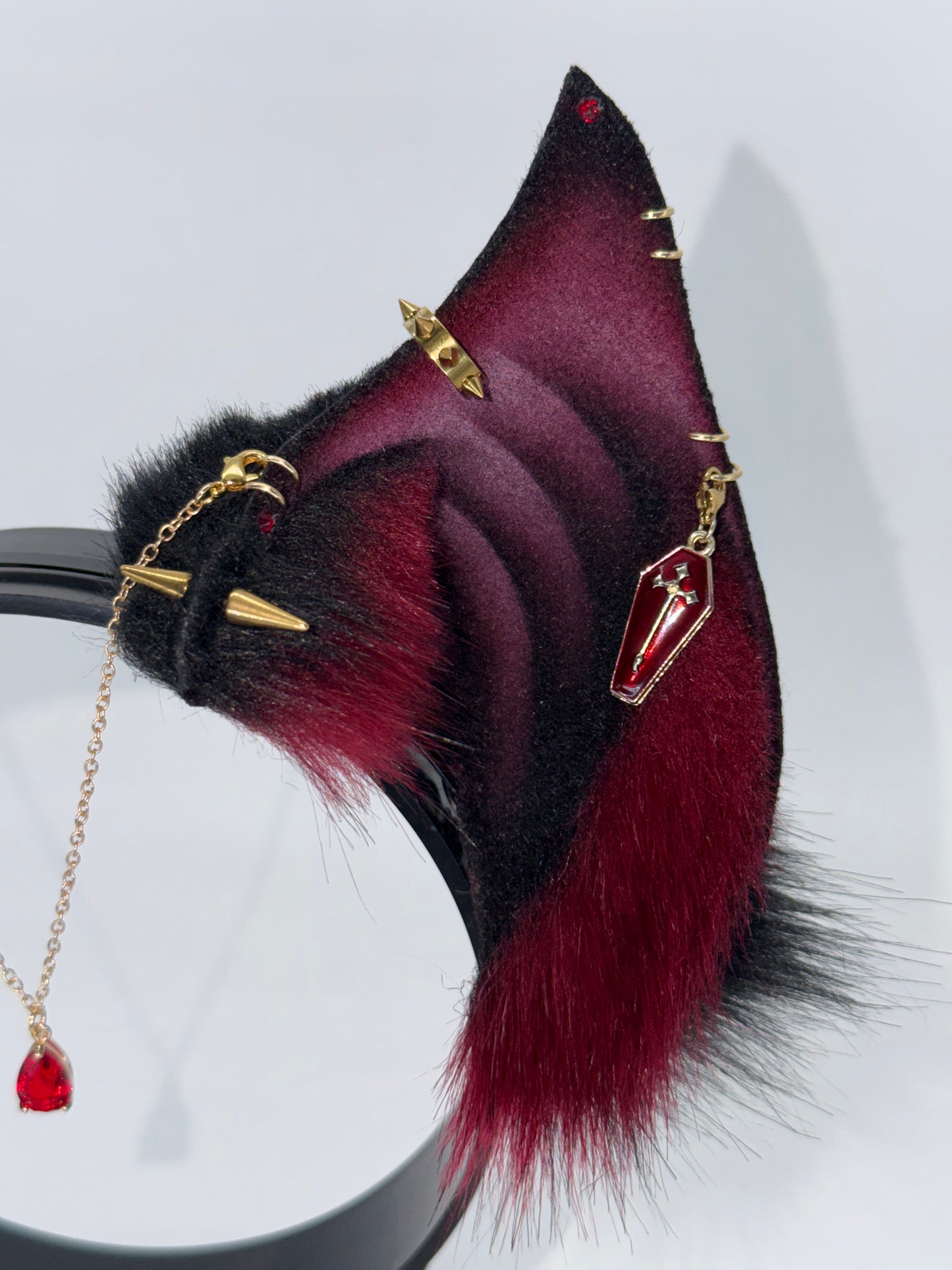 Sanguinis Regalia- Spire Bat Ears