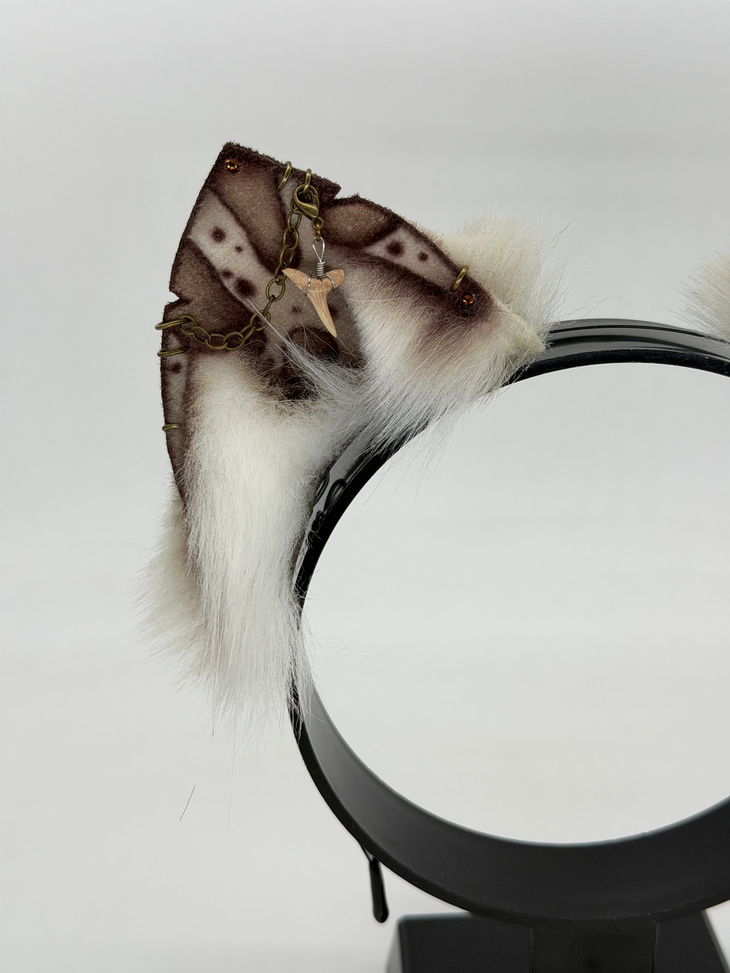 Leopard Shark Ears (Cat shape)