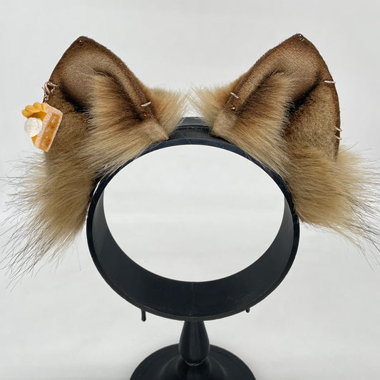 Apple Pie Wolf Pup ears
