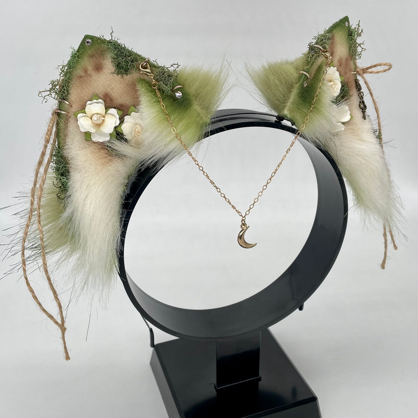 Olive & Ivory Cat Set