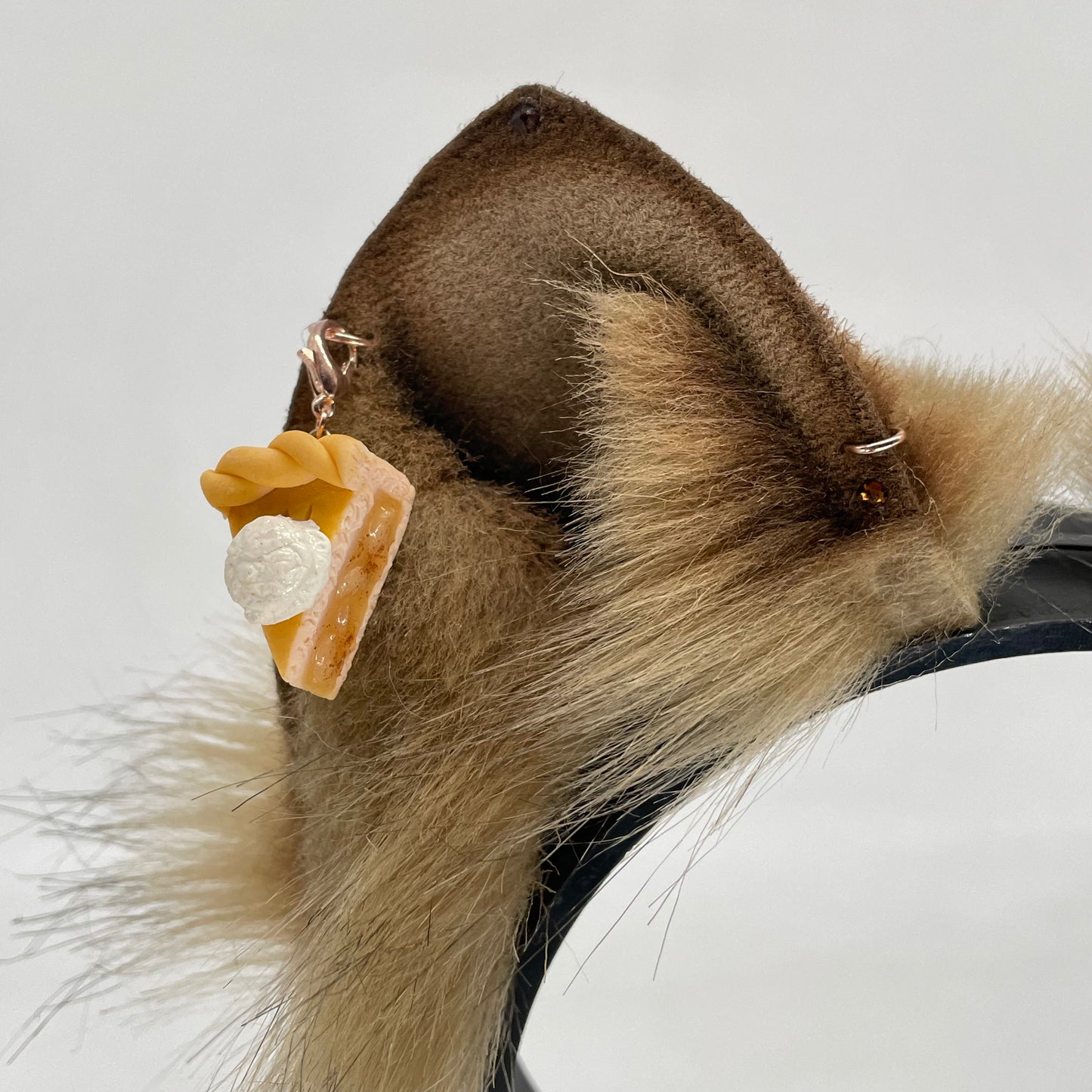 Apple Pie Wolf Pup ears