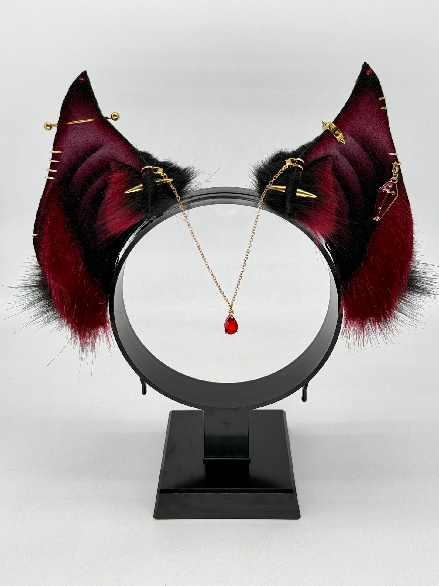 Sanguinis Regalia- Spire Bat Ears